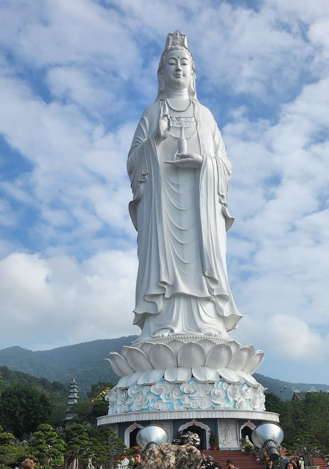 Da Nang – from the beach to the mountains